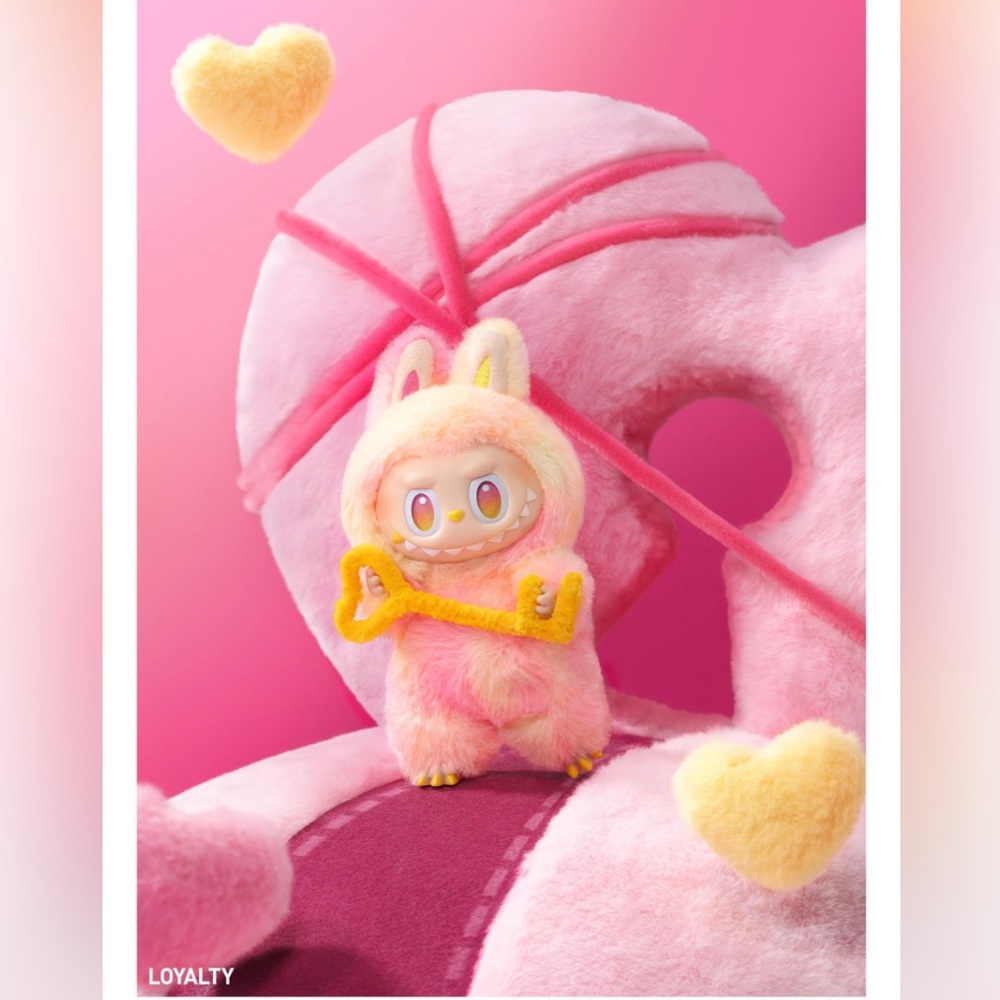 🩷POP MART The Monsters Loyalty Big into Energy Series- Vinyl Plush Pendant